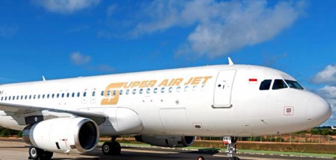 Maskapai Super di Lingkaran Singa Merah