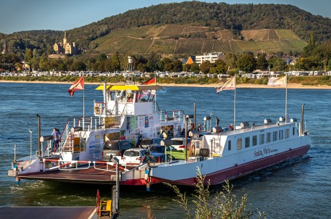 Operator Penyeberangan Nyaris Bangkrut