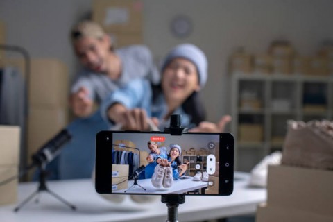 E-dagang Berbasis Media Sosial Akan Diatur