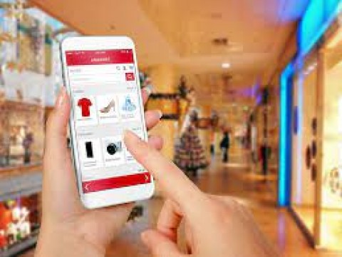 Cuan Berjejal Belanja Digital