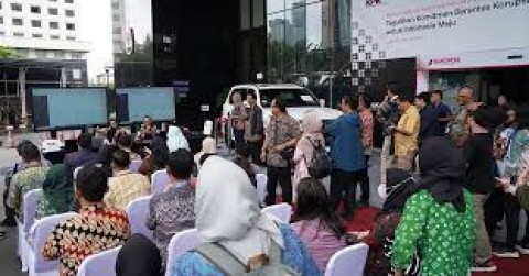 KPK Lelang Massal Barang Rampasan Korupsi