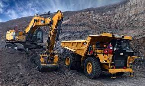 NILAI TAMBAH PERTAMBANGAN : Lima KomoditasJadi Fokus Penghiliran