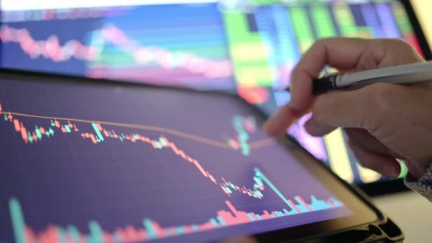 Sentimen Positif Pasar Modal dari Pemanggilan Menteri Ekonomi