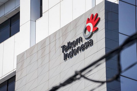 Telkom Rombak Direksi