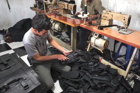 UMKM Garut, Perajin Kulit Sukaregang Terpukul PPKM