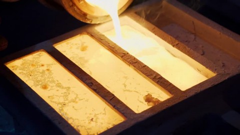 Industrialisasi Nikel Krusial karena Bergantung Kebijakan Negara Lain