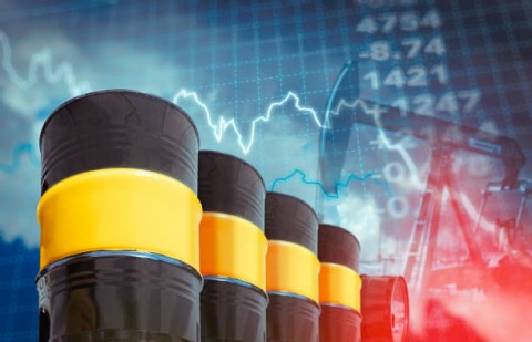 Presiden Jokowi: Harga Pertalite Dipertahankan Rp7.650 Per Liter