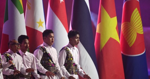 Perkuat Integrasi Ekonomi Kawasan