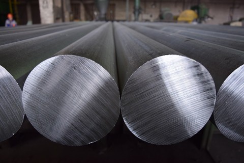 Harga Aluminium Tembus US$ 3.000 Per Ton