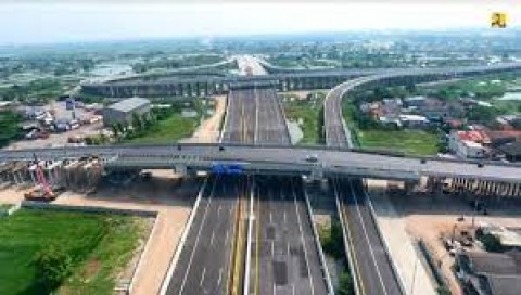 Proyek Jalan Tol Digeber Menjelang Tahun Politik