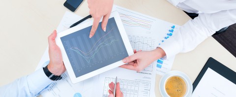 KINERJA SEKTORAL : SAHAM TEKNOLOGI BELUM BERTAJI