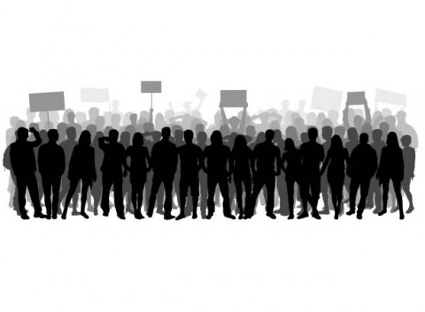 Warga Perancis ProtesBatas Usia Pensiun