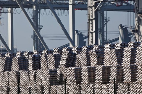 Pertalian Ponsel Anda dan Serangan Buaya 