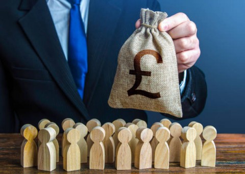 Subsidi-Bansos di Akhir Tahun