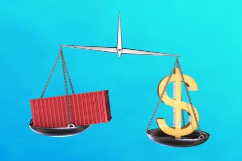 Sinyal Perburukan Neraca Dagang