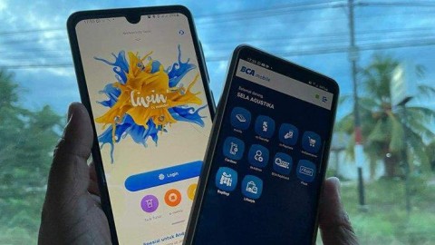 ANTISIPASI BANK SAAT LEBARAN : SIAGA PENUH DI KANAL DIGITAL