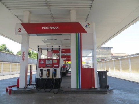 Pemerintah Lunasi Kompensasi 2021 ke Pertamina dan PLN