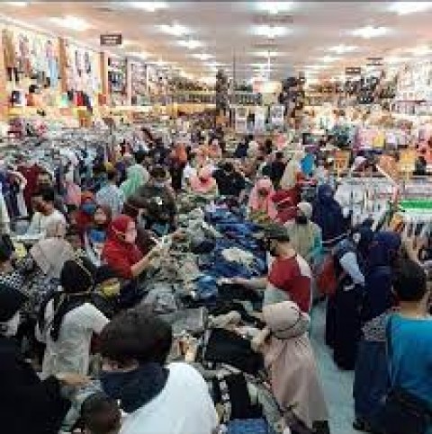 Pusat Perbelanjaan Pulih, Ritel Masih Rentan