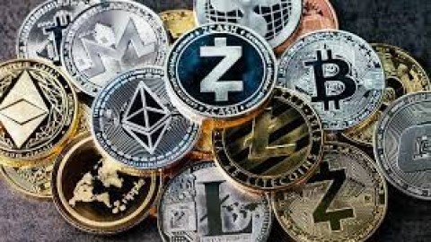 Tekanan Hebat Bikin Pasar Kripto Bergejolak