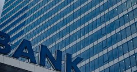 Keuntungan Bank Tertekan, Sinyal Waspada Muncul