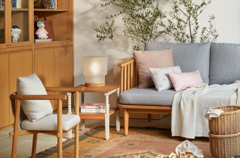 SEKTOR KONSUMEN : MASA DEPAN CERAH BISNIS FURNITUR