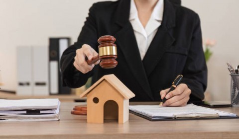 Pengalihan Fasilitas Rumah Dinas menjadi Tunjangan Perumahan Anggota DPR