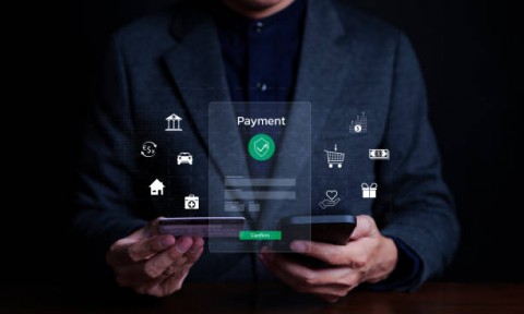 Operator Telekomunikasi Seluler Vs Raksasa Bisnis Digital