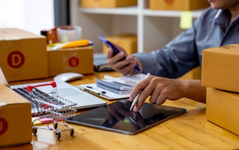 Investasi UMK dan Alarm Kerja Layak