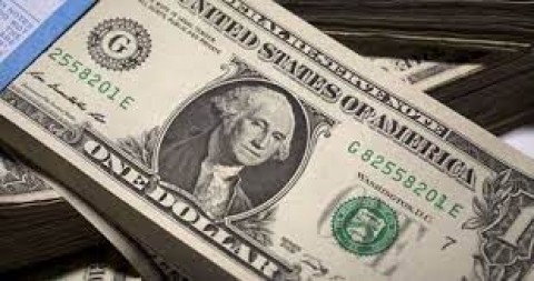 Ultra Dollar Tanda Resesi Global