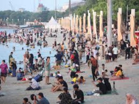 LIBURAN SEKOLAH, Jasa Wisata AntisipasiLonjakan Kunjungan