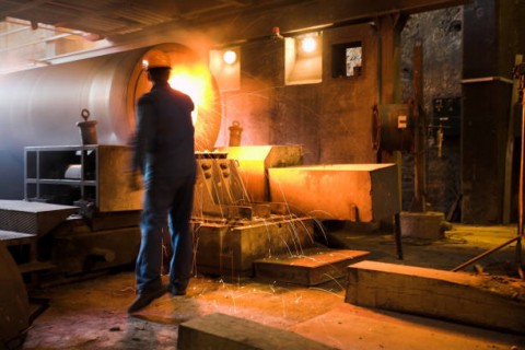 Mempercepat RI Jadi Negara Industri dan Maju dengan Smelter