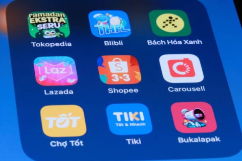  Bukalapak Stop Penjualan Fisik