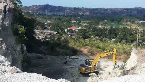 PERTANIAN YANG DIGEMPUR TAMBANGDI MOROWALI