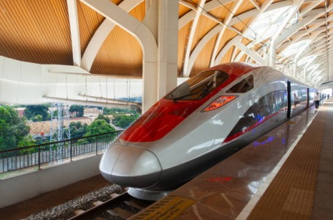 Stasiun Kereta Cepat Karawang Mulai Bergeliat 