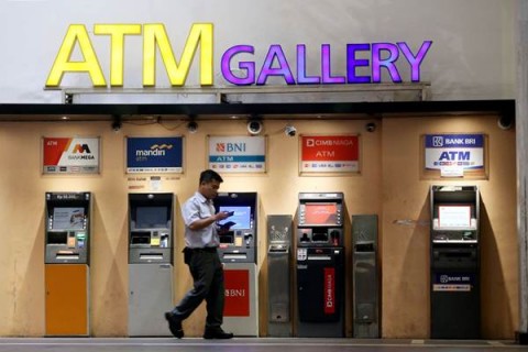 Bank-Bank Kecil Masih Berjuang Penuhi Modal