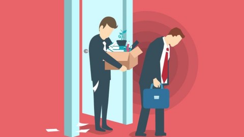 Ekonomi Dunia Melambat, PHK Makin Pesat