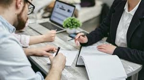 Ekonomi Pulih, Utang Swasta Melonjak