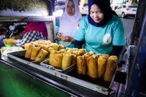 Peran Penting Perempuan Menggerakkan Perekonomian