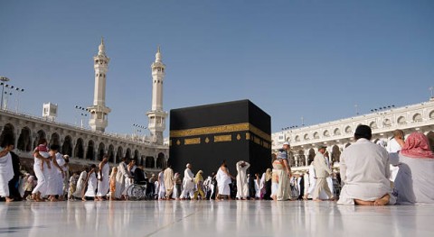 Menggarap Potensi Ekonomi dari Ibadah Haji dan Umrah