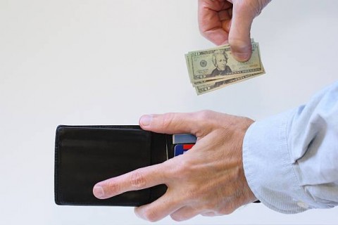 Inflasi Kian Gerus Daya Beli