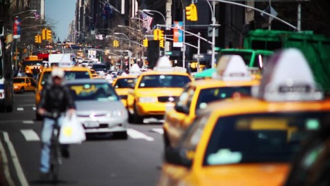  Taksi Xanh Asal Vietnam Resmi Mengaspal di Indonesia