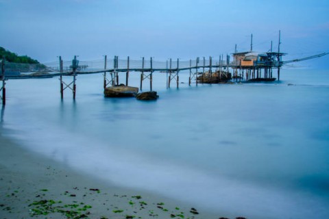 Terkurung Pagar Laut Membuat Nestapa Nelayan 