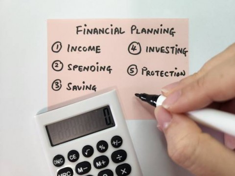 Hindari 3 Kesalahan Keuangan di Masa Produktif