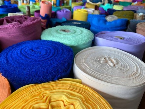 Mengapa Industri Tekstil Ambruk