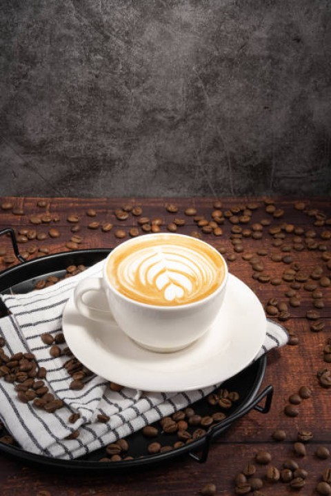 Persaingan Jaringan Kafe Kopi Lokal dan Internasional Makin Ketat