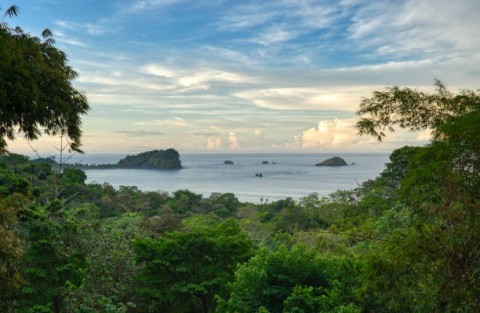 AS Incar Kerja Sama Samudera Atlantik 