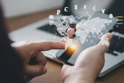  Kalangan Bankir Cukup Optimistis Pasokan Likuiditas Valas akan Memadai