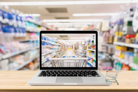 DigitalisasiWarung KianMenantang