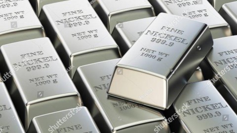 Fluktuasi Harga Nikel, Proyek Pabrik Baterai Jalan Terus