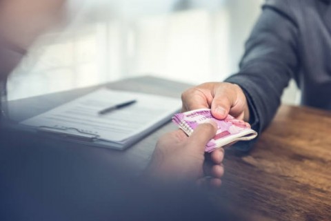 Suap Bupati Langkat Mengalir Lewat Adik